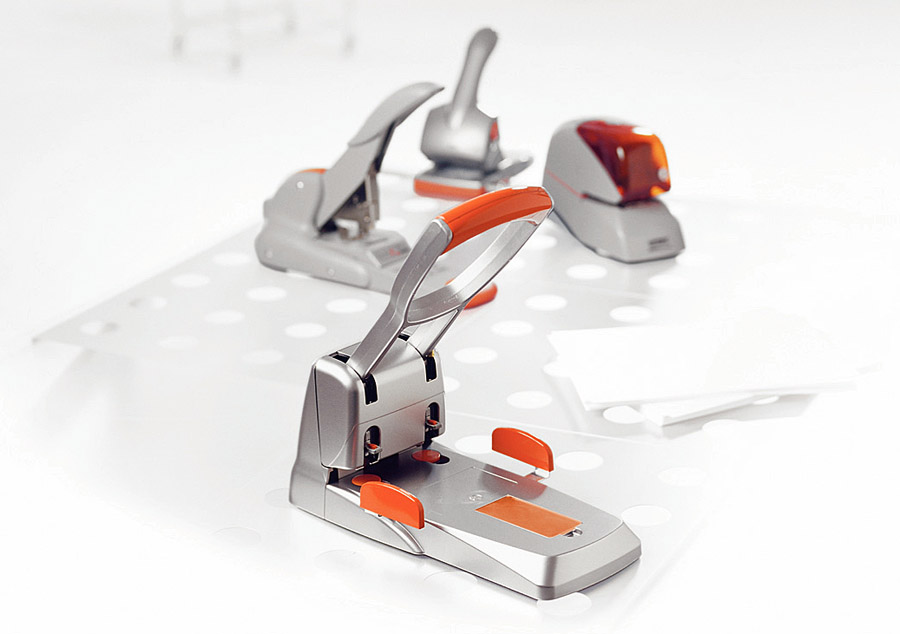 Дырокол большой, на 2 отверстия, до 150 листов Fashion HDC150/2, металлический, серебр.-оранж. Rapid - фото 1