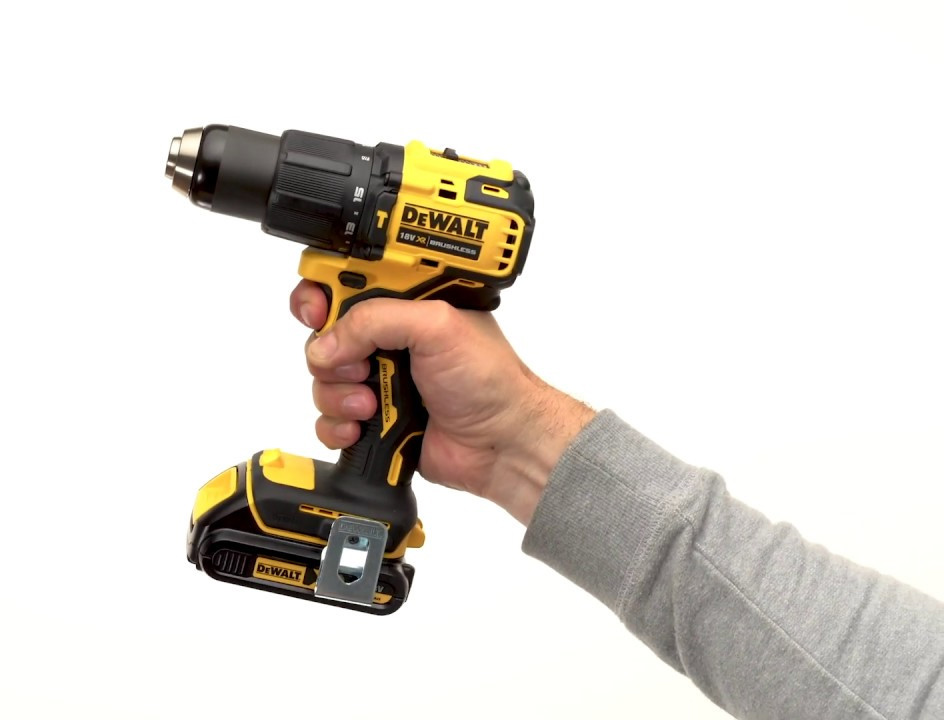 Дриль-шуруповерт акумуляторний безщітковий DCD709D2T, 18В, 2 Аг450-1650 об/хв, вага 1,2кг. DeWALT - фото 2