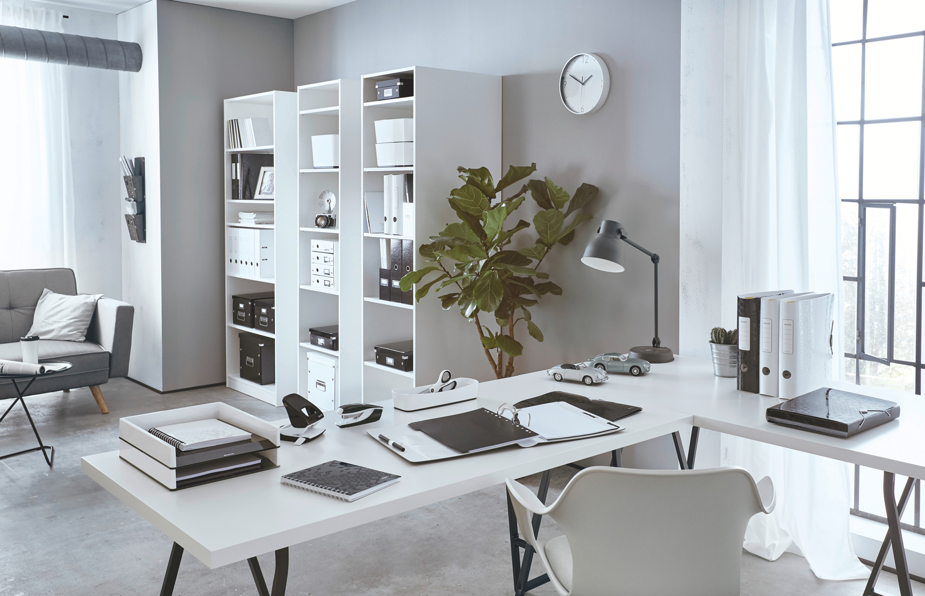 Підставка для ручок та смартфону WOW Duo Colour пластикова, квадратна, біл. LEITZ - фото 3