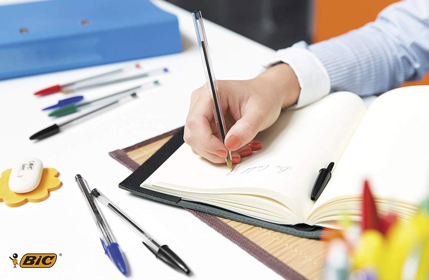 Ручка кулькова CRISTAL, корпус прозор., ст. зелен. Bic - фото 5