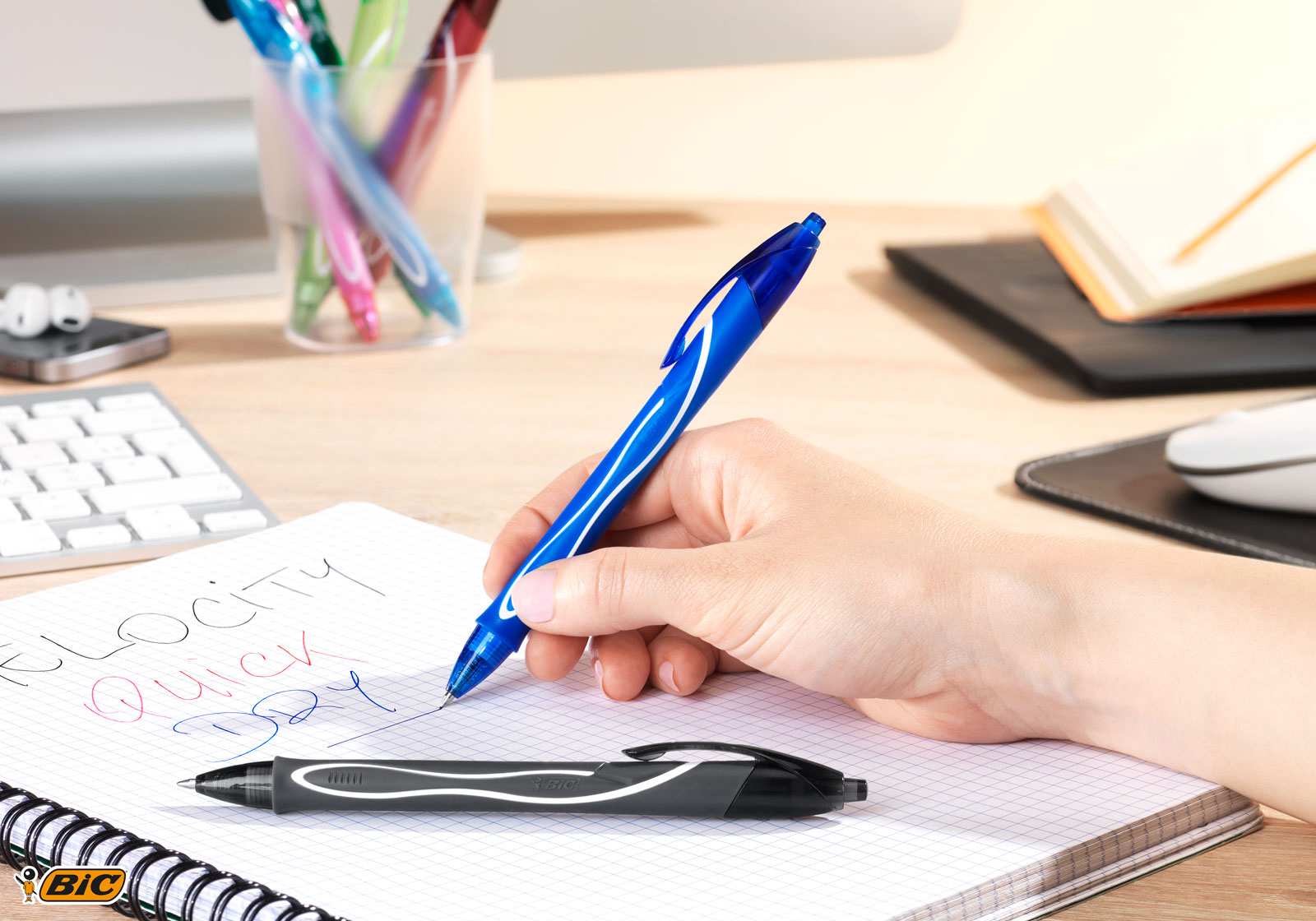 Гельова ручка Gel-Ocity Quick Dryl, 0,7мм., корпус, син., ст.син Bic - фото 3