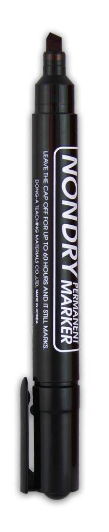 Маркер перманентний, клиноподібний наконечник, 1-5мм., чорн. Dong-A - фото 1