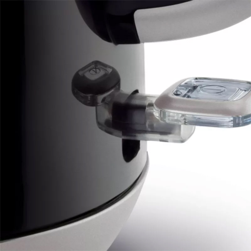 Електрочайник EEWA3300, 1,7л., 2200Вт., чорн. ELECTROLUX — фото 1