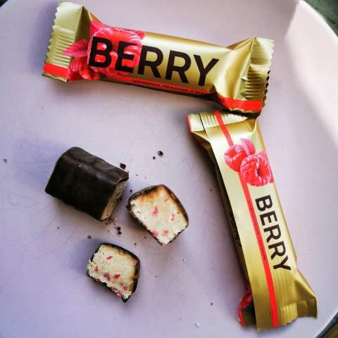 Конфеты пралине с малиной 