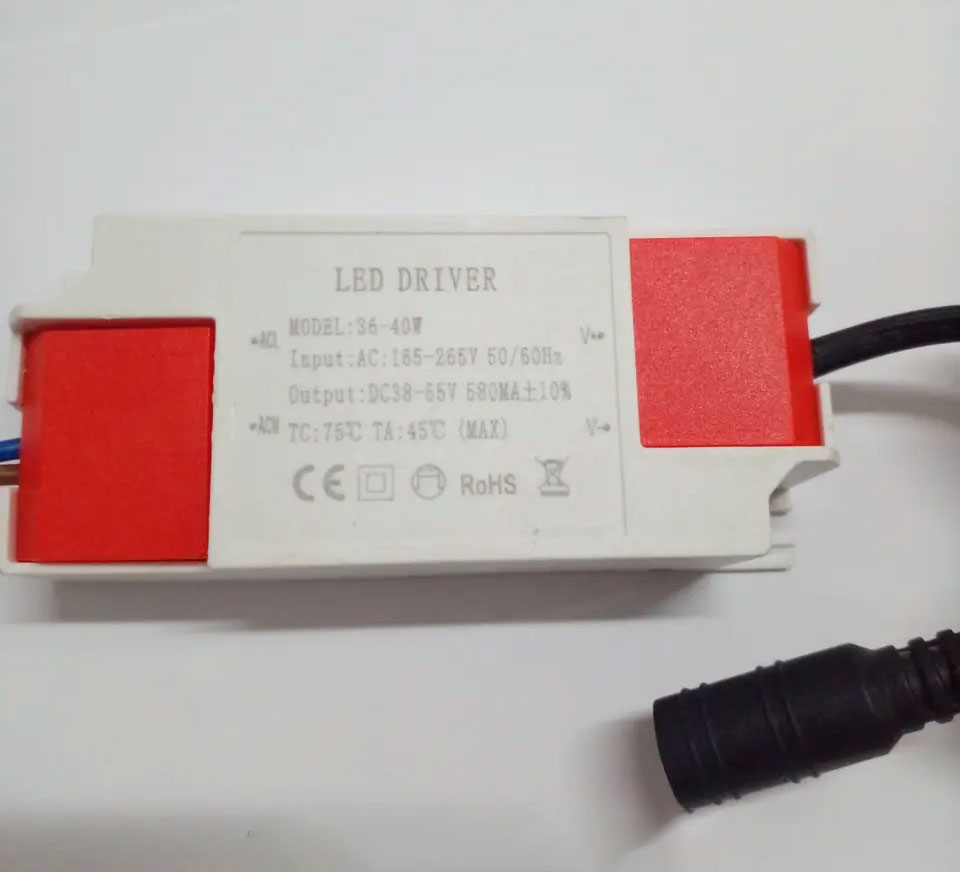 Драйвер (LED DRIVER) к PANEL 36-40W DC38-65V 530mA, круг. штекер Китай - фото 1