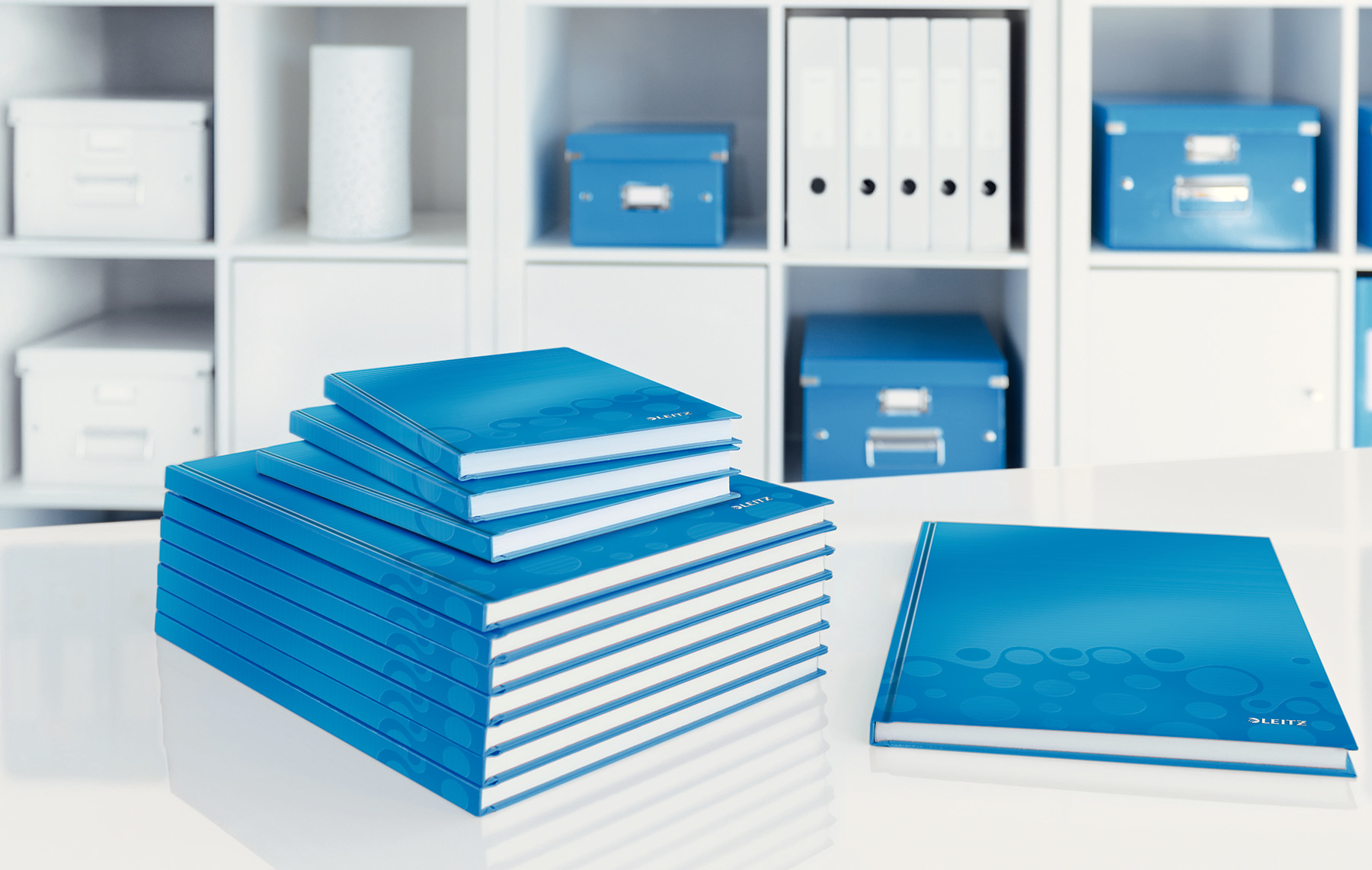 Тетрадь А4, 80л. Wow твердый переплет, офсет, кл., голуб. LEITZ - фото 2