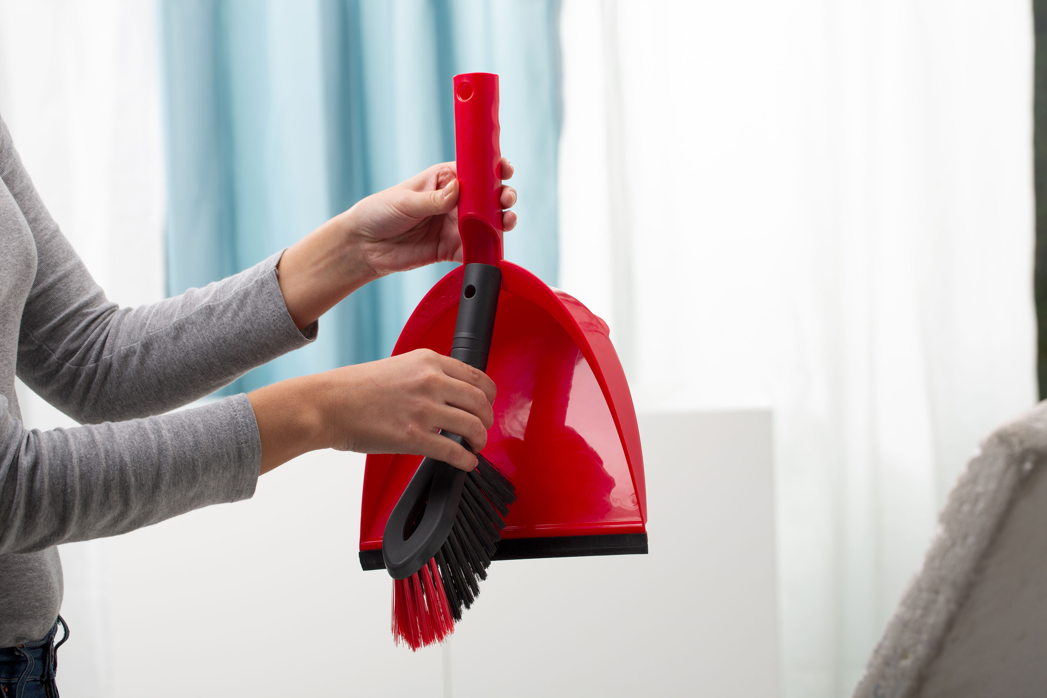 Набір для прибирання: 2в1 щітка з короткою ручкою та совок для сміття, 37*25см., асорті (141742) Vileda - фото 1