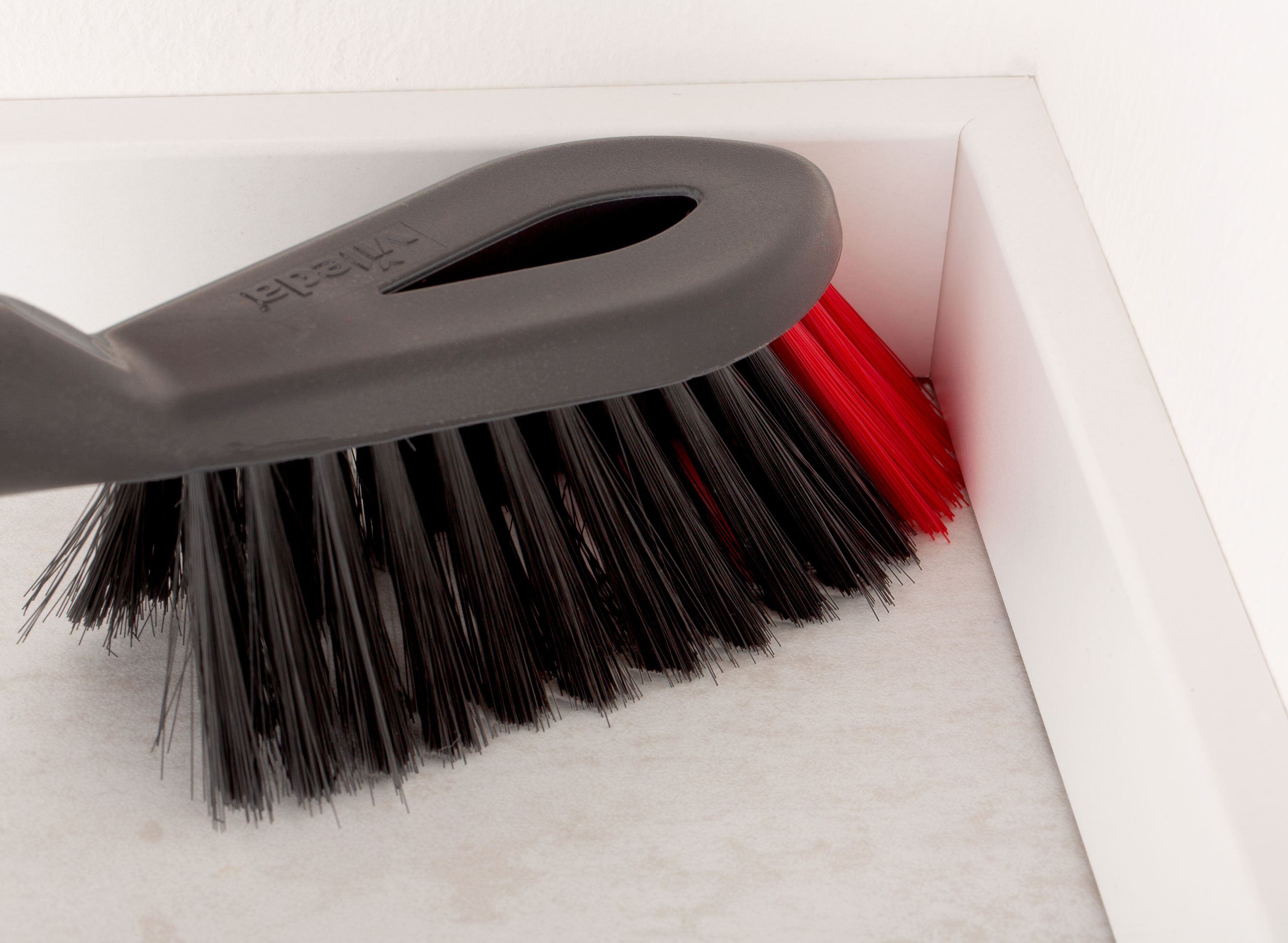 Набір для прибирання: 2в1 щітка з короткою ручкою та совок для сміття, 37*25см., асорті (141742) Vileda - фото 2