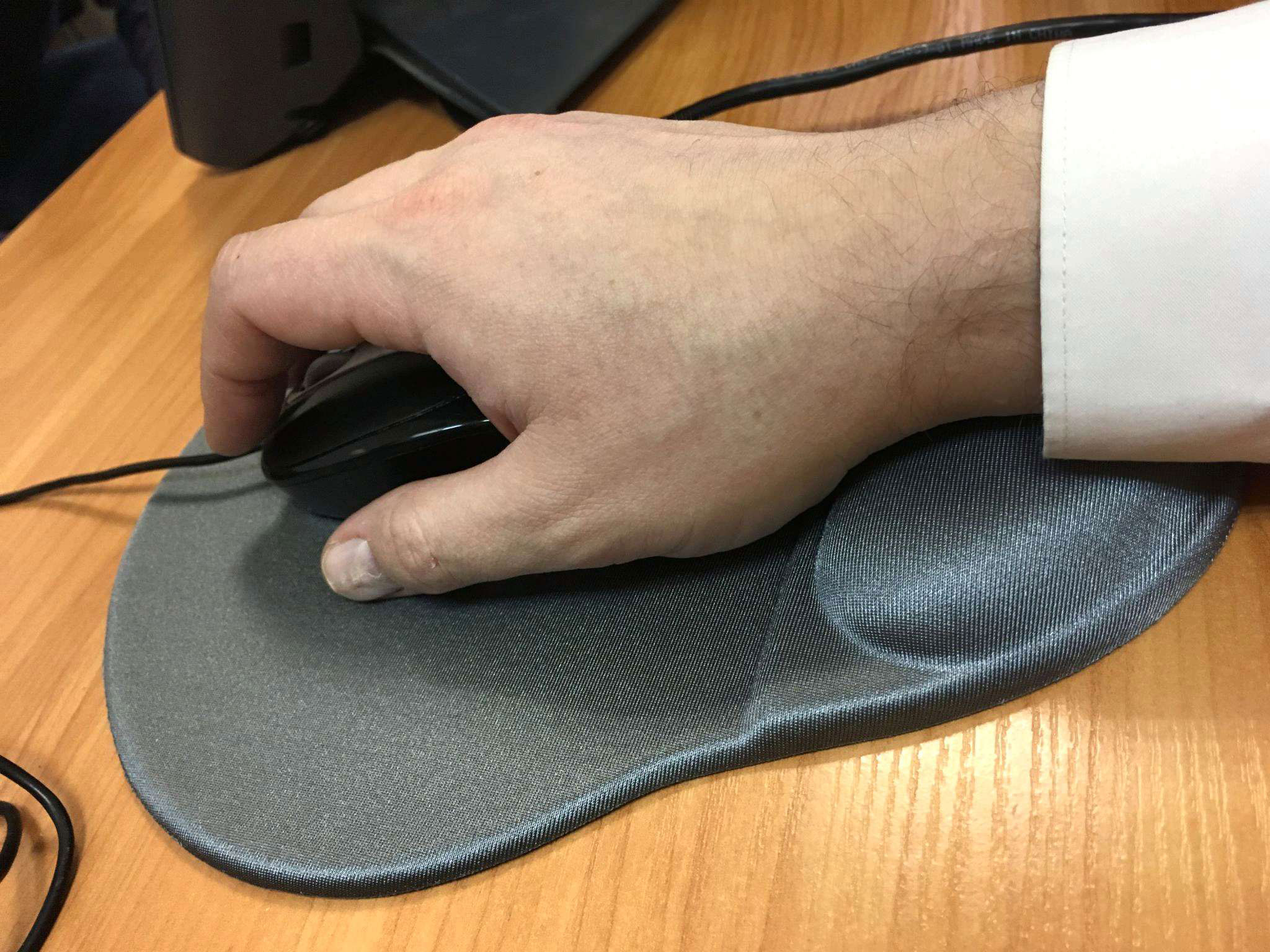 Коврик для компьютерной мыши гелевый Easy Work, с подушкой под запястье, сер. Defender - фото 2