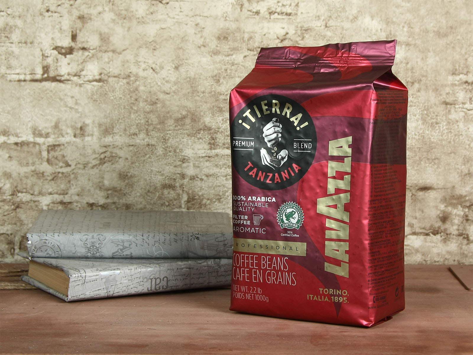 Кофе в зернах Tierra Tanzania Blend Aromatic Arabica 100%, 1000г., арабика Lavazza - фото 1