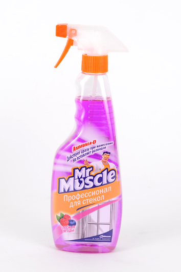 Жидкость для мытья стекол 500мл. Лесные ягоды, с распылителем, красн. MR. MUSCLE - фото 1