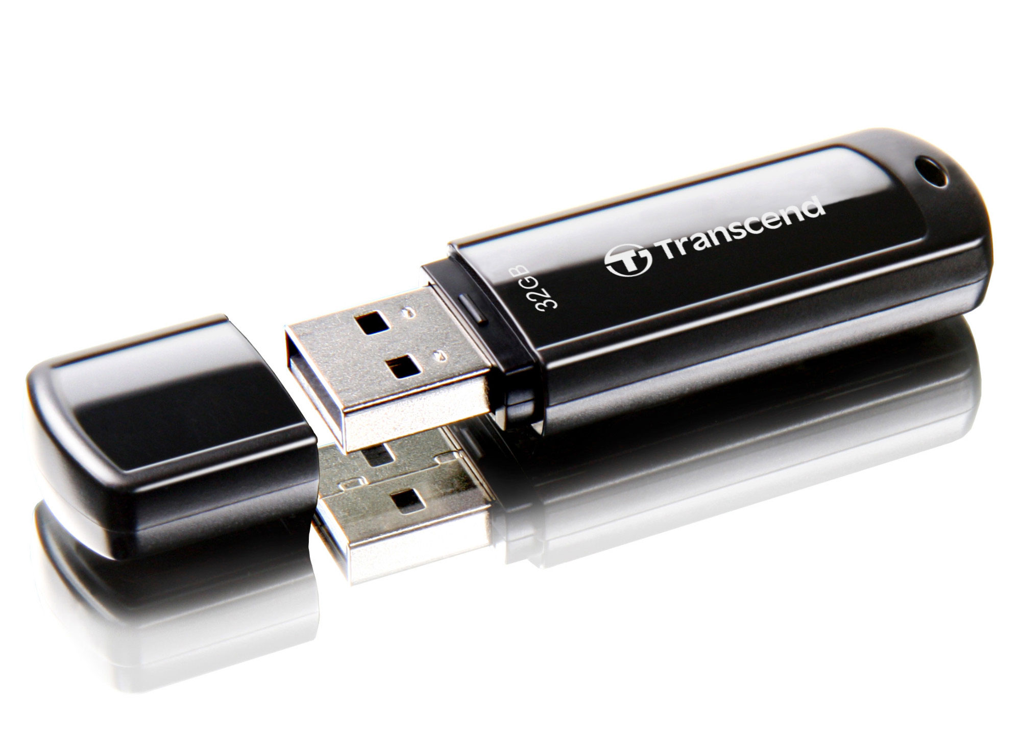 Флеш-память USB 3.0 Flash Drive 32Gb JetFlash 700 моноблок, пластик. корпус, черн. TRANSCEND - фото 2