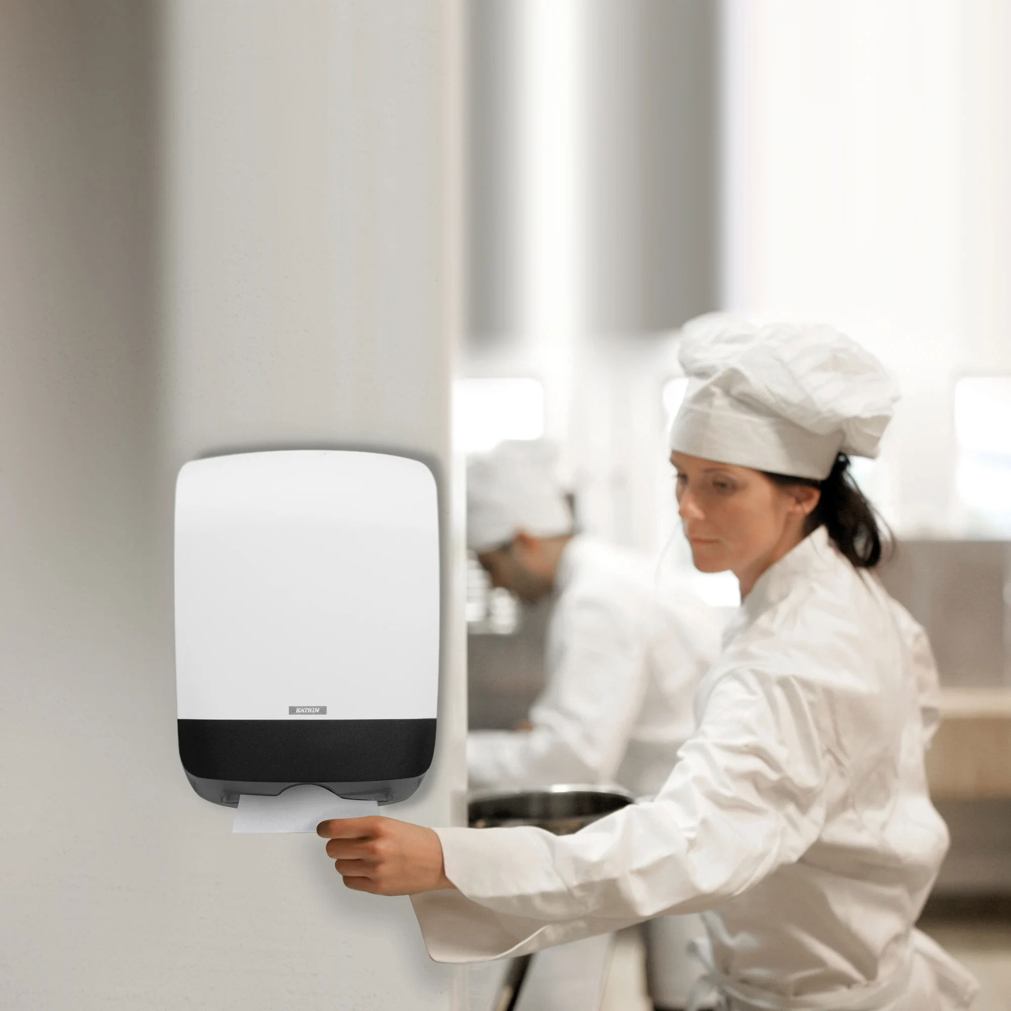 Диспенсер для полотенец Inclusive Hand Towel M, C-Fold, Non Stop, One Stop и Zig Zag, бел. (90168) Katrin - фото 5