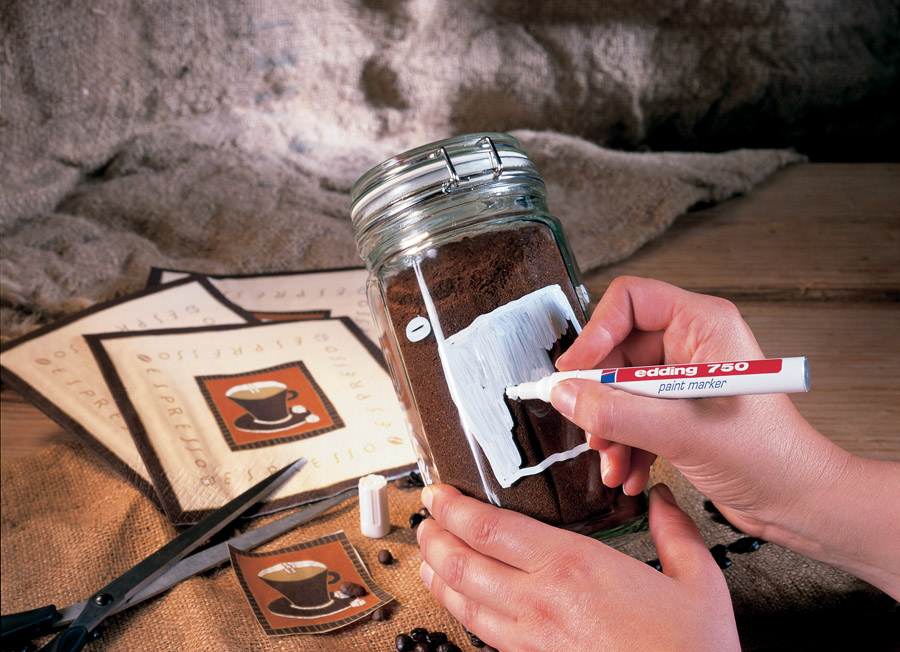 Маркер лакирующий PAINT 750, круглое острие 2-4мм., бел. Edding - фото 3