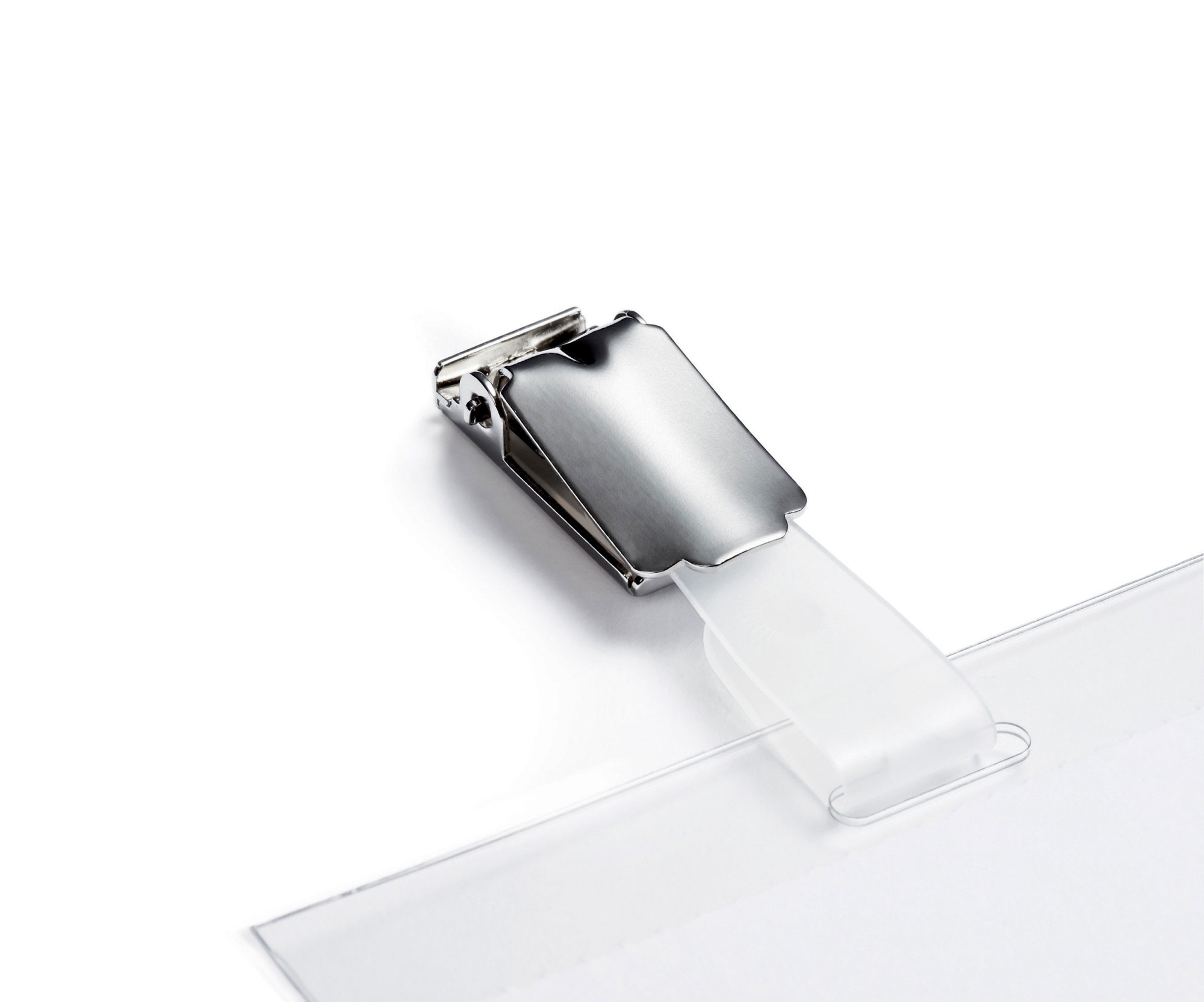 Бейдж горизонтальный для пропусков 90*60мм., с поворотным клипом Durable - фото 1