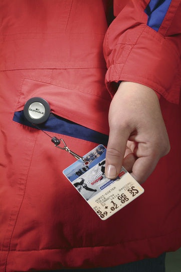 Нитка для бейджа 80см., з механізмом автоматичного змотування, з металевим карабіном Durable - фото 2