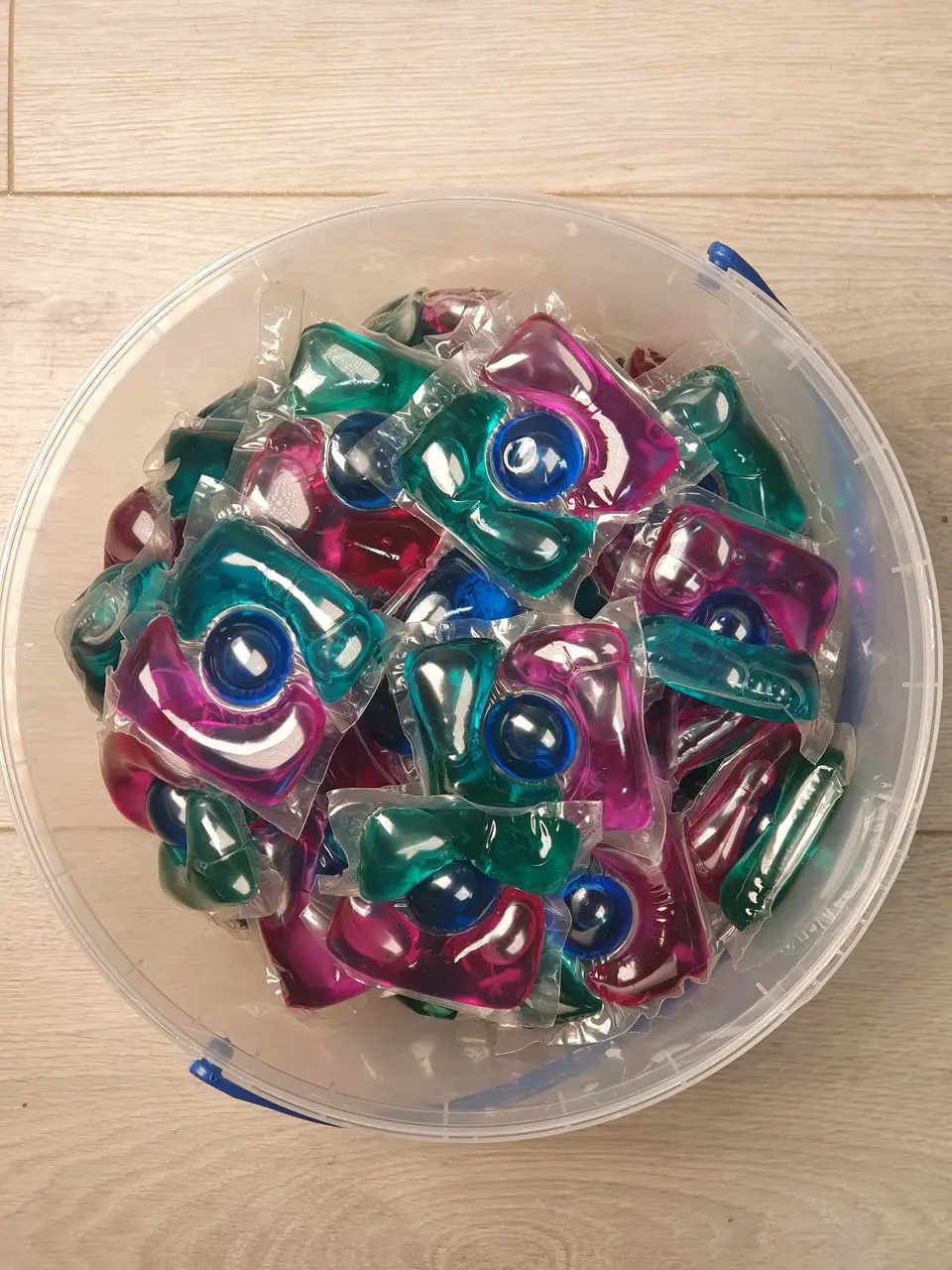 Капсулы для стирки Persil Power Caps Universal для белых и светлых вещей, 60шт/уп. Persil - фото 5