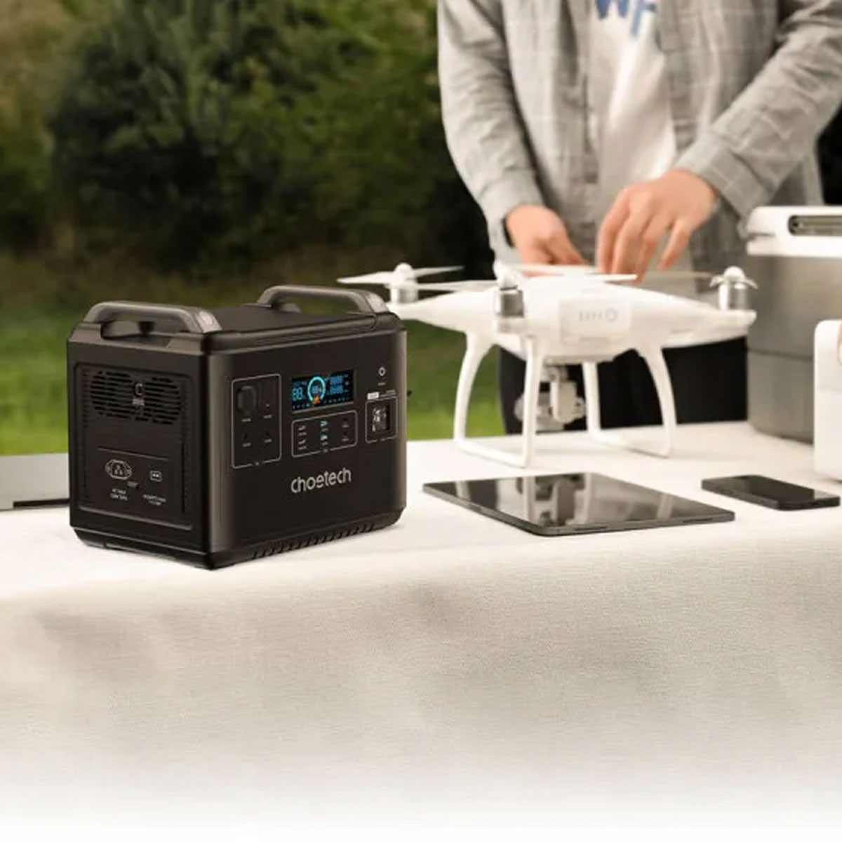 Мобильная зарядная станция Choetech 2000W, 1997Wh., PD 2*100W, QC 2*18W., USB-A 2*5V/2.4A, LiFePo4 CHOETECH - фото 1