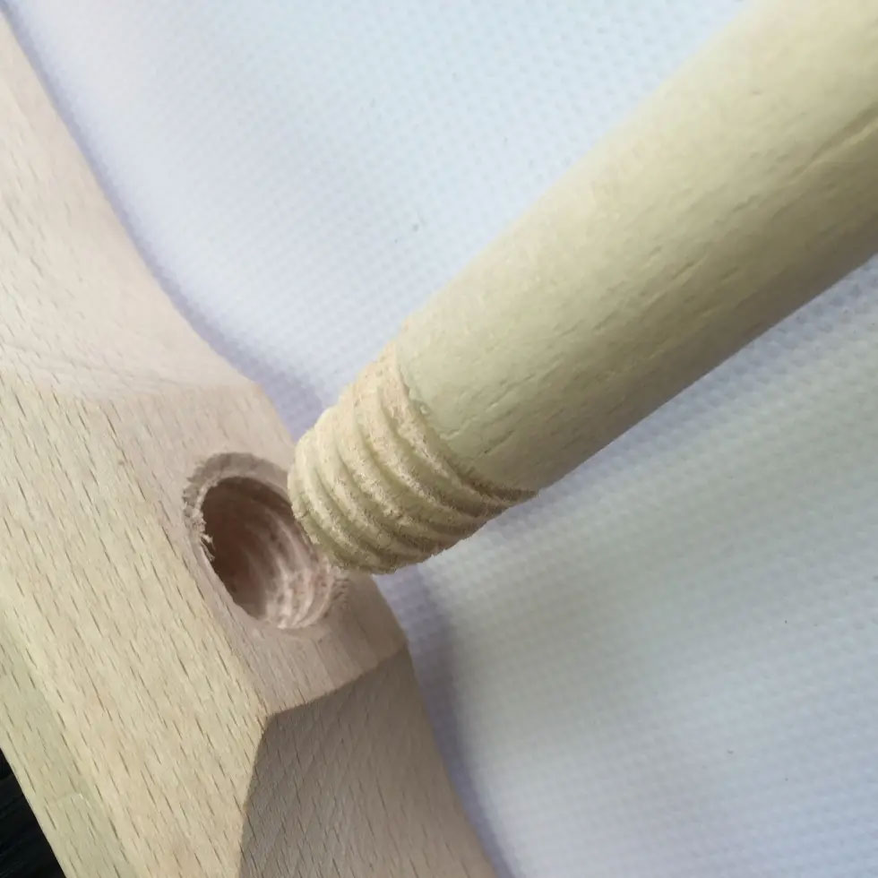 Ручка деревянная 20-23мм с резьбой, длина 115см. Украина - фото 2