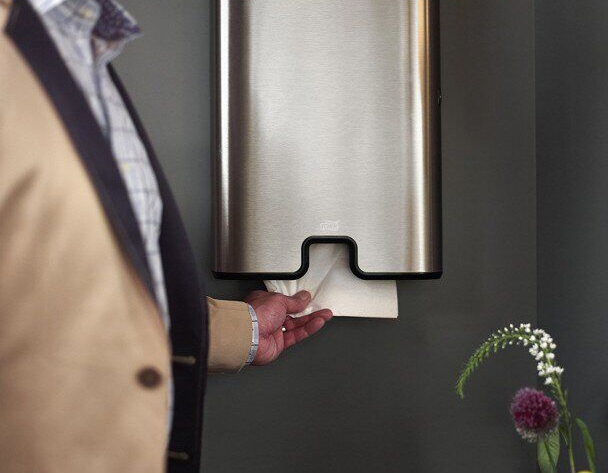 Полотенца листовые W (Multifold)-складка 2-сл., 110лист.(21,2*8,5/34см.), система H2, цел., бел. Tork - фото 4