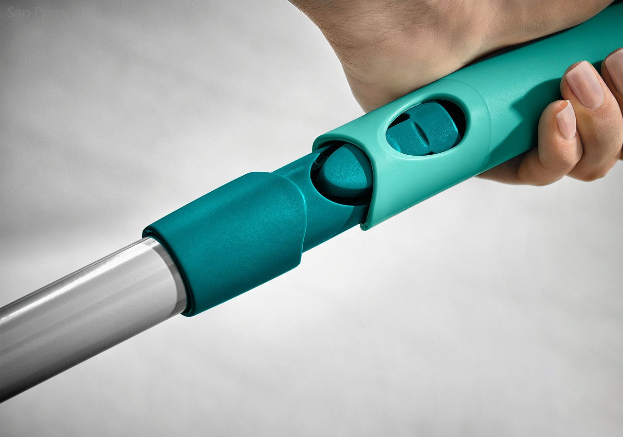 Швабра для вікон та дзеркал з телескопічною ручкою та шарніром Leifheit 110-190 см (51120) LEIFHEIT - фото 3