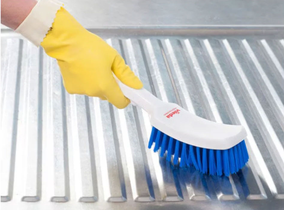 Щетка гигиеническая для уборки поверхностей, 23см., жесткая (145874) Vileda Professional - фото 1