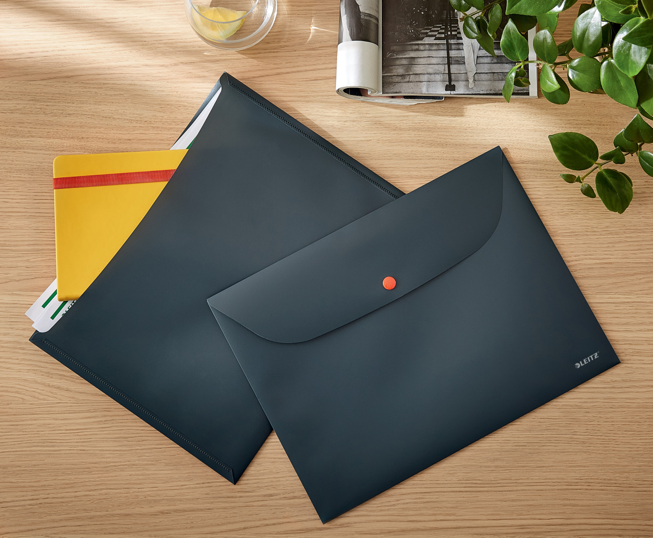 Папка-конверт Leitz Cosy А4  на 2 відділення на кнопці, сірий LEITZ - фото 3