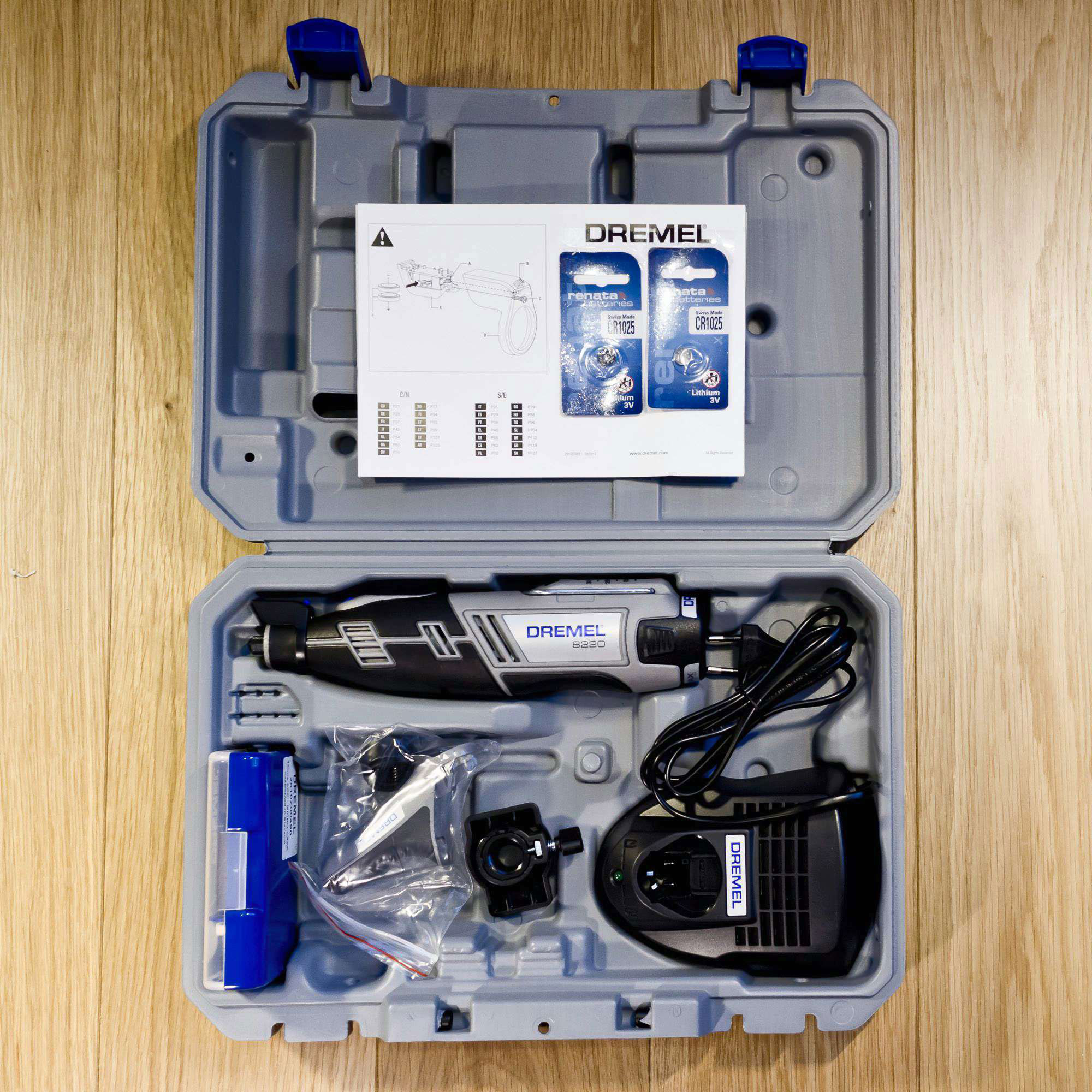 Шлифовально-гравировальная машина Dremel 8220JJ, 2 аккум. 12В*2Ah, 5000-35000об/мин. (F.013.822.0JJ) Dremel - фото 7