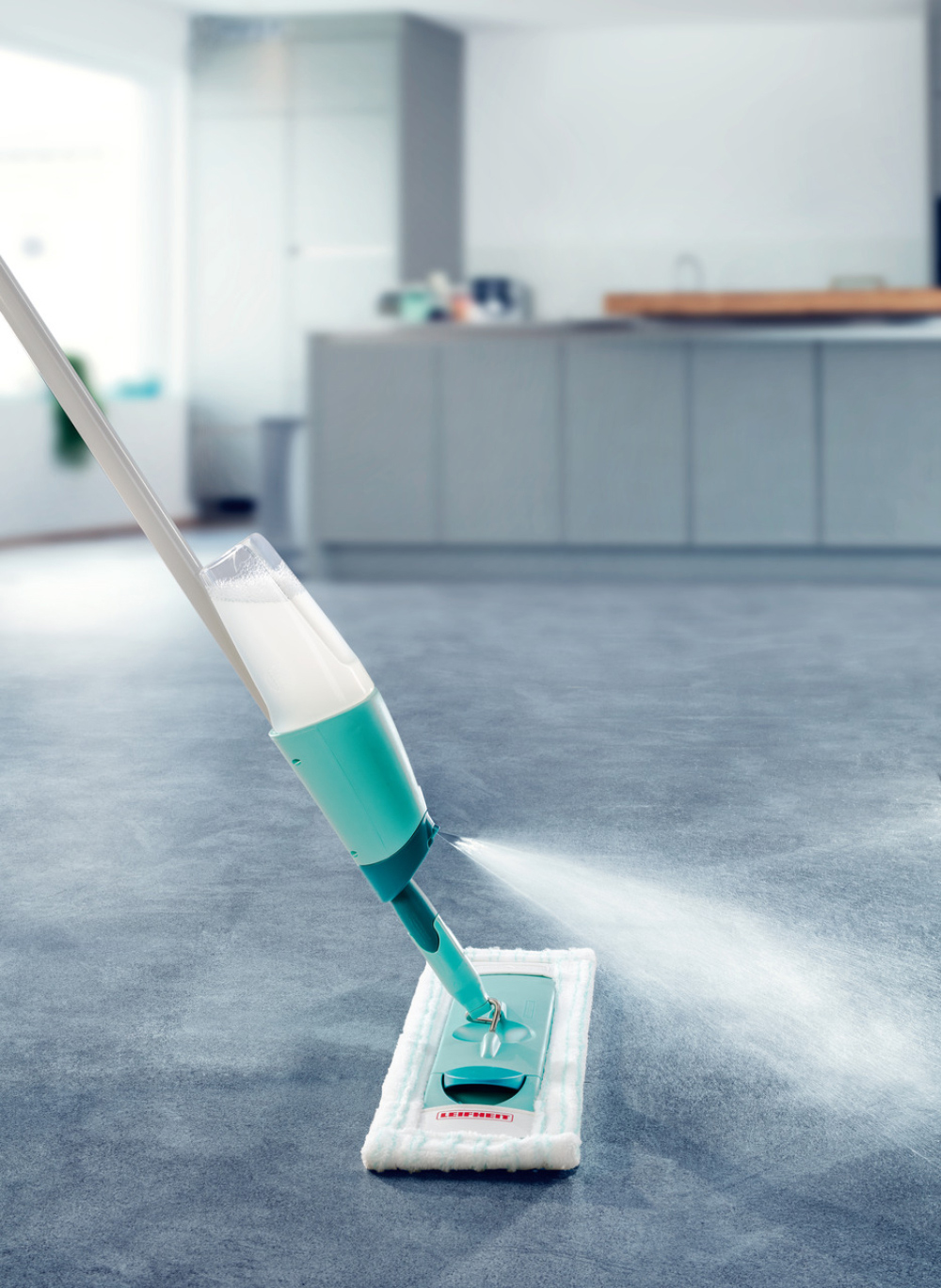 Швабра для пола с распылителем Leifheit Easy Spray XL (56690) LEIFHEIT - фото 9