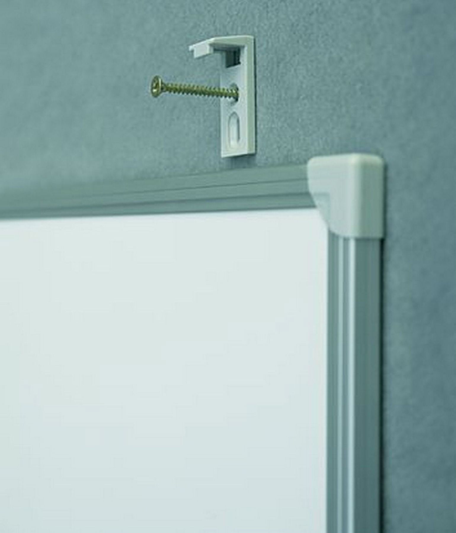 Дошка біла магнітна сухостиральна С-line 100*150см., алюмінієва рамка, лак 2x3 - фото 3