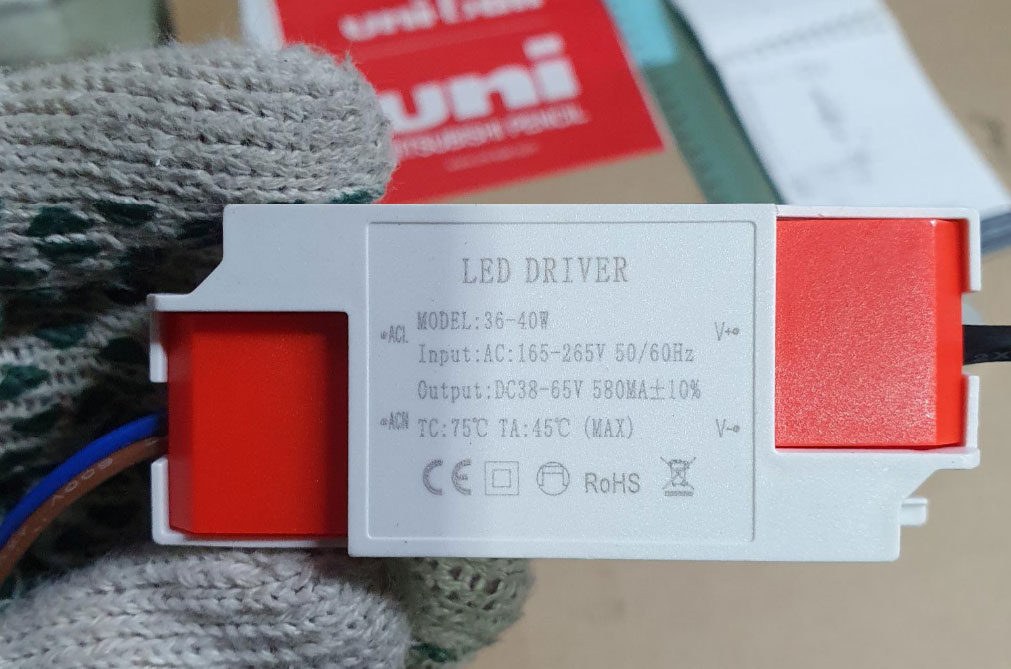 Драйвер (LED DRIVER) к PANEL 36-40W DC38-65V 530mA, круг. штекер Китай - фото 2