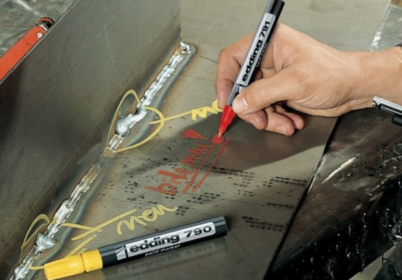 Маркер лакуючий 790, круглий наконечник 2-3мм., золот. Edding - фото 2