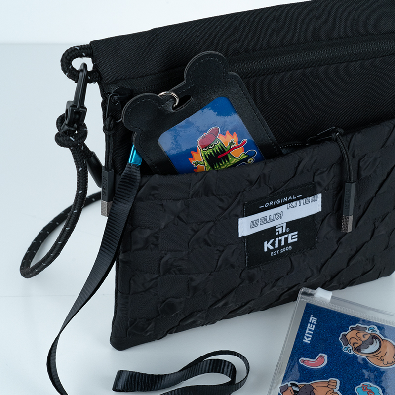 Бейдж на шнурку вертикальний, чорний Kite - фото 5