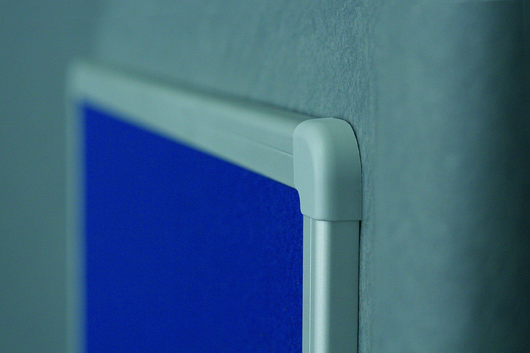 Дошка текстильна ALU23 90*120см., алюмінієва рамка, блакит. 2x3 - фото 2