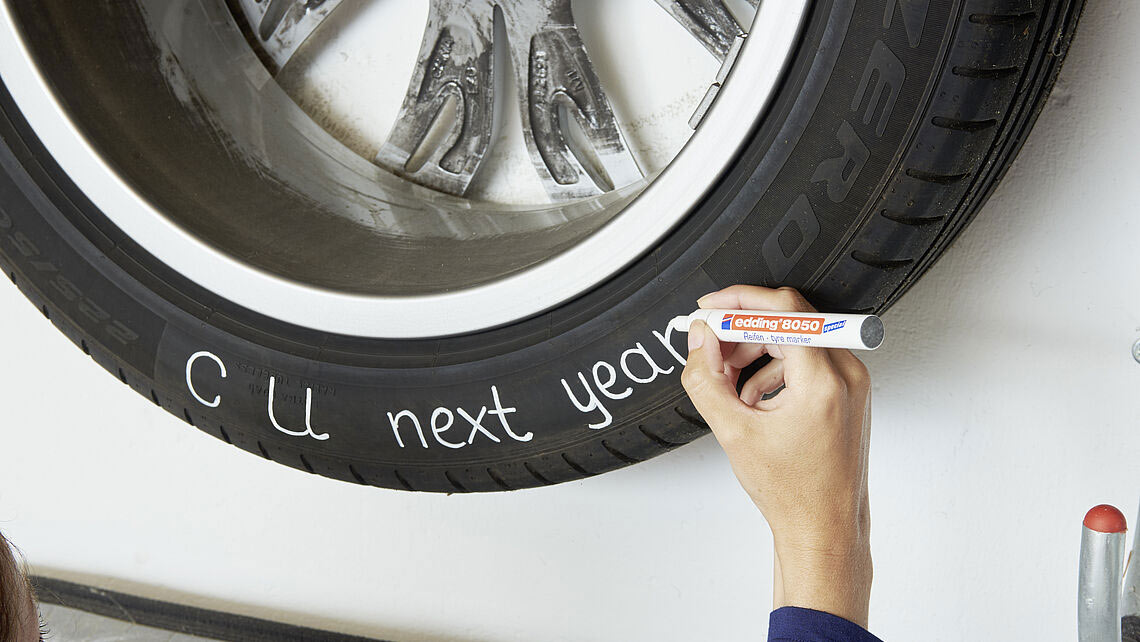 Маркер для шин 8050, круглий накінечник 2-4мм., біл. Edding - фото 4