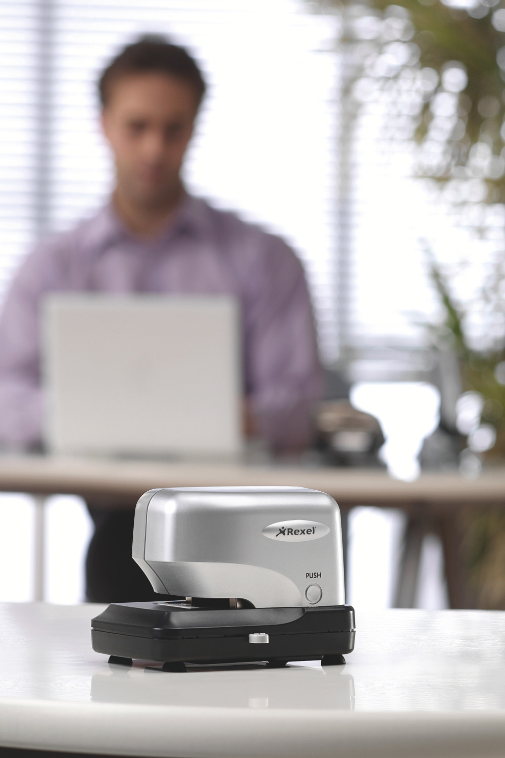 Степлер электрич. картридж 30л. Stella 30 (5000 скоб) Rexel - фото 3