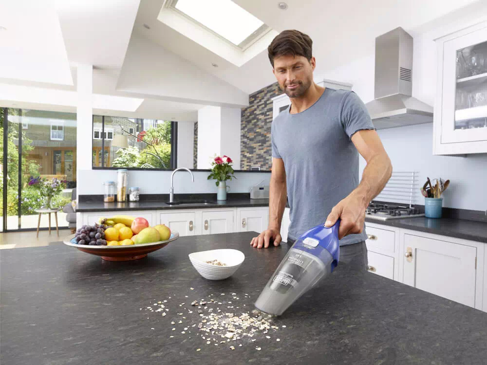 Пылесос портативный NVC115WA BLACK&DECKER - фото 1