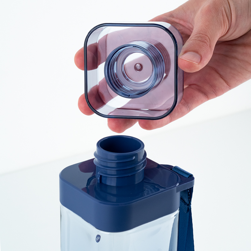 Пляшечка для води квадратна, 550 мл, блакитна Kite - фото 8