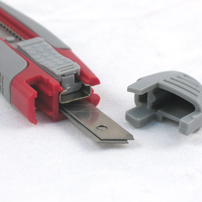 Ніж канцелярський 9мм., металева направляюча, пластик. прогумований корпус, червоно-сірий Axent - фото 6