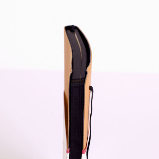 Книга записная Partner Soft, 125*195, 96 л, кл, золот. Axent - фото 7