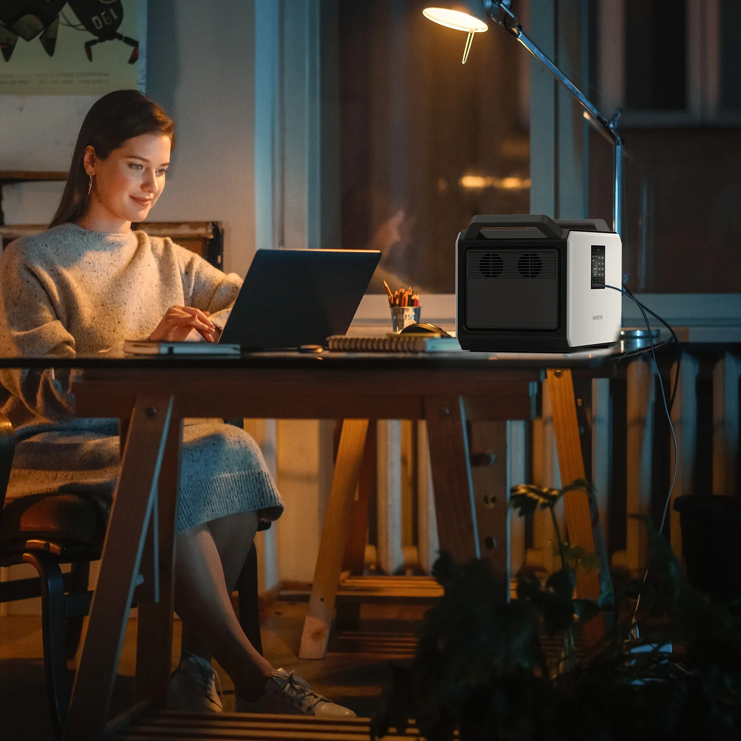 Мобільна зарядна станція Marstek M2200 2400/4800Вт, 2240Вт/год., LiFePo4 Marstek — фото 5