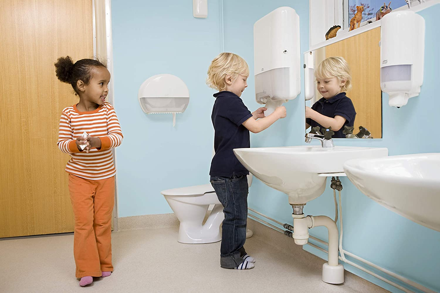 Папір туалетний Джамбо, без відривів, 2-х шар., целюлоза, 170м., 12шт./уп., (T2), біл. Tork - фото 2