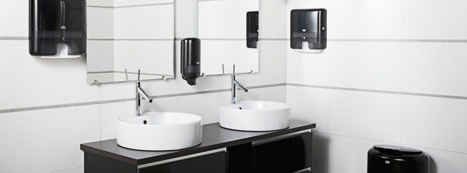 Тримач для рушників узкопанельних Elevation, Міні, (H2), чорн. Tork - фото 1