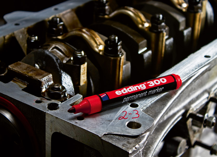 Маркер перманентный, круглое острие 1,5-3мм., 300, красн. Edding - фото 8