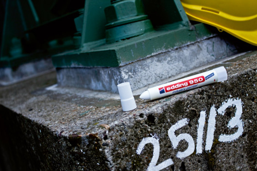 Маркер для промислової графіки 950, круглий наконечник 10мм., біл. Edding — фото 7