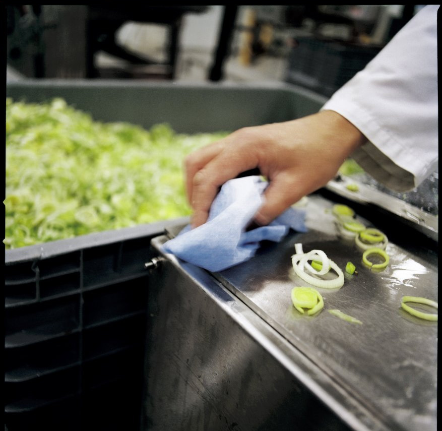 Протирочная бумага большой рулон,Tork Advanced 440, 3-х сл., 36,9*34см., 255м., 750 листов, голуб.W1 Tork - фото 1