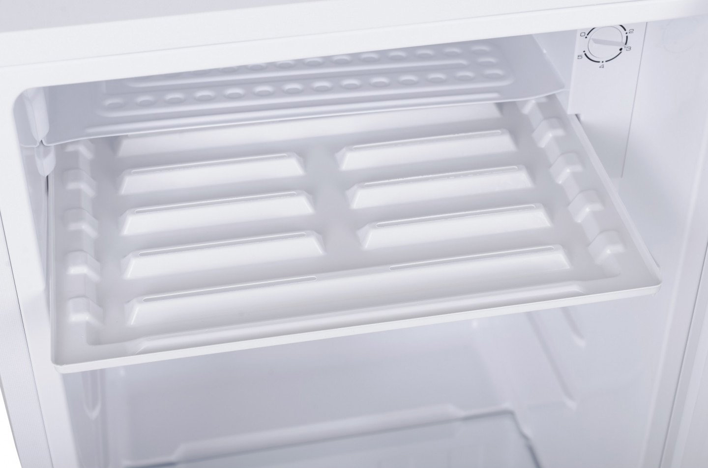 Холодильник однокамерний с морозилкою MR-86, 47.5 x 85 x 44.5 см, біл. Ergo - фото 10