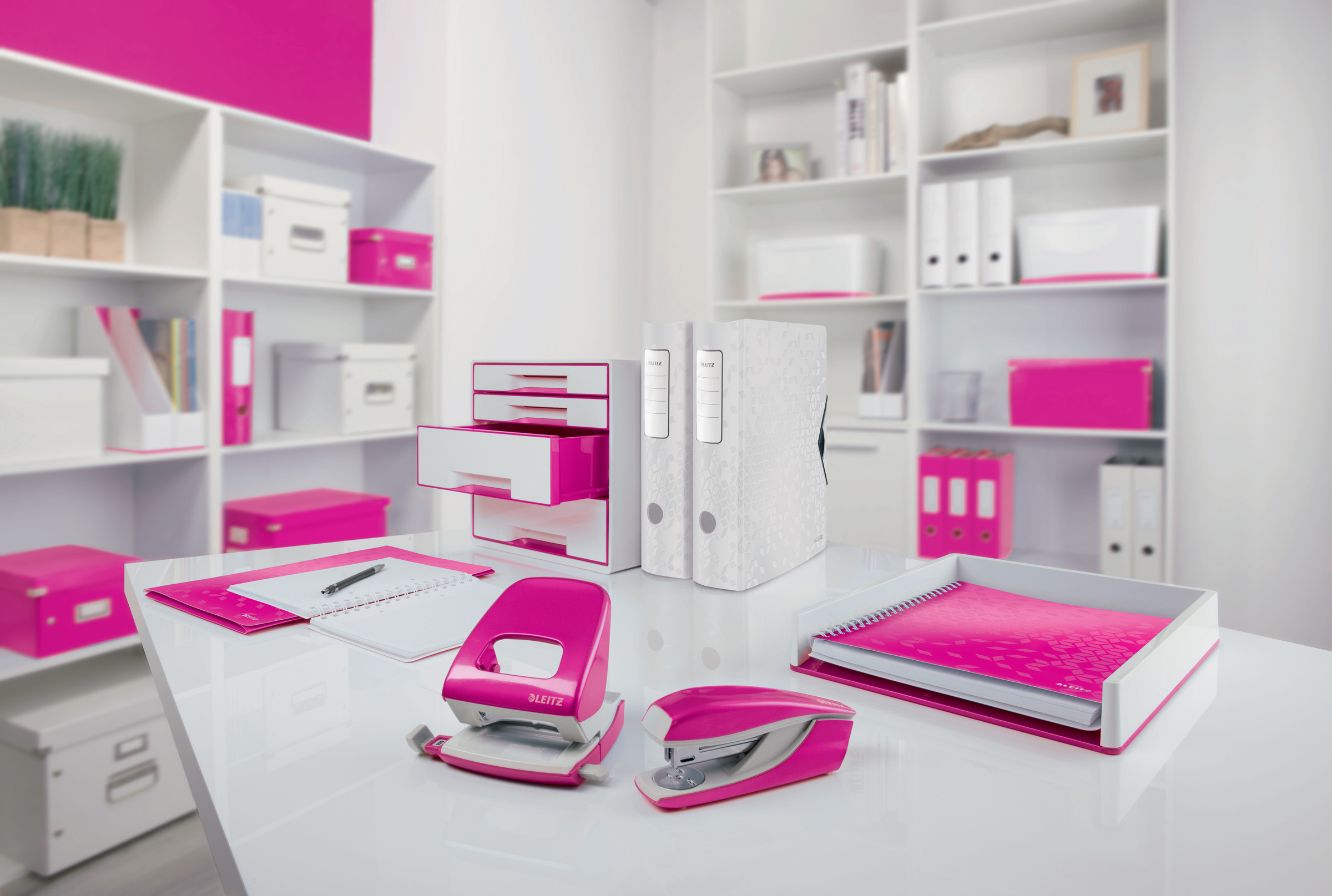 Настільний короб з 4 шухлядами WOW Duo Colour CUBE, рожев. LEITZ — фото 7